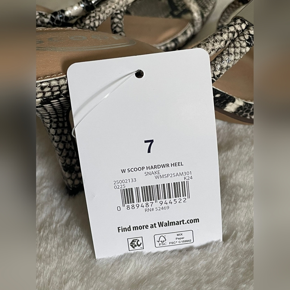 Scoop NYC Snakeskin Patterned Heels - Picture 8 of 10